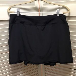 Black Lululemon Skort Size 10 Tall